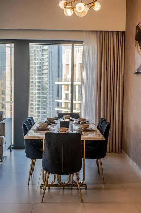 Venetian - Spacious 3Br Apartment With Stunning Burj Views Dubai