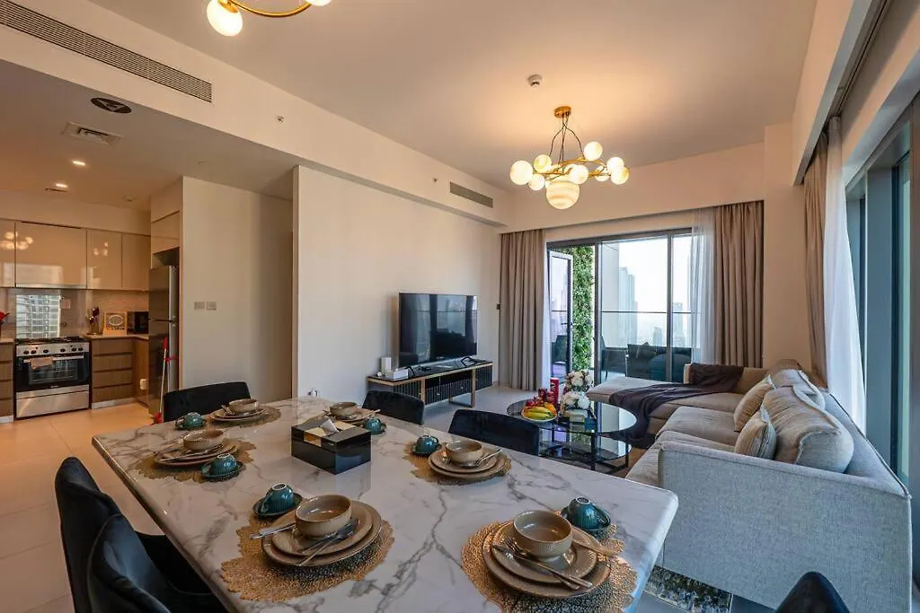 Venetian - Spacious 3Br Apartment With Stunning Burj Views Dubai