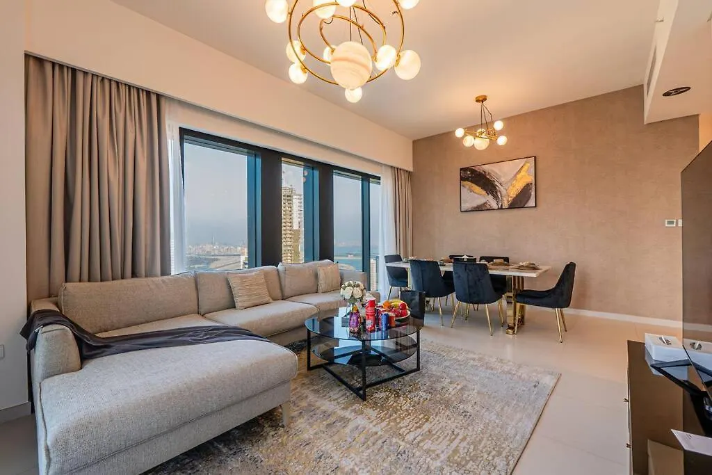 Venetian - Spacious 3Br Apartment With Stunning Burj Views Дубай